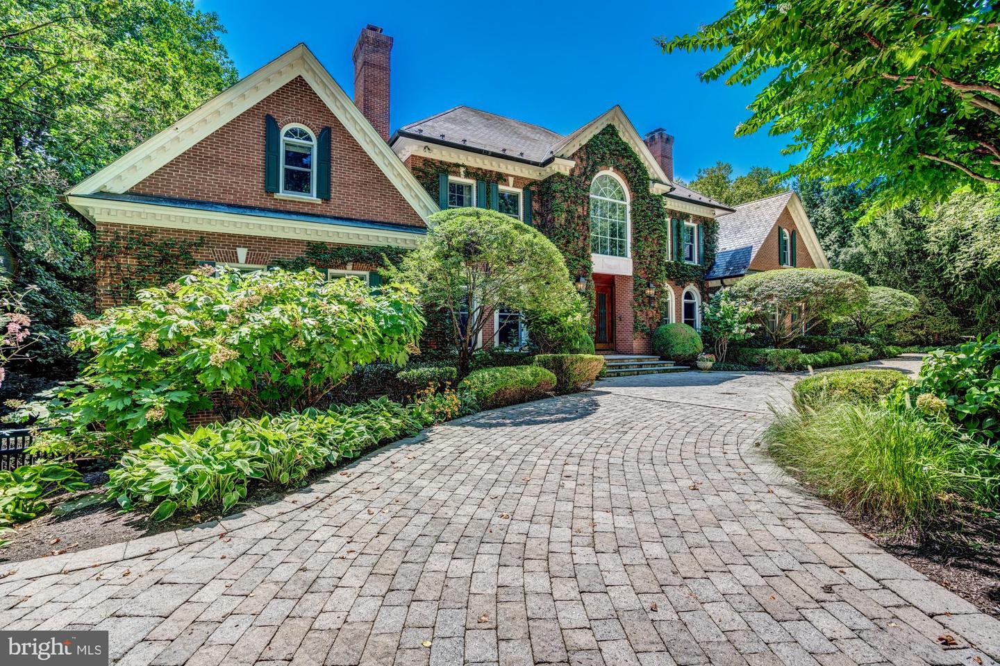 1004 BASIL ROAD