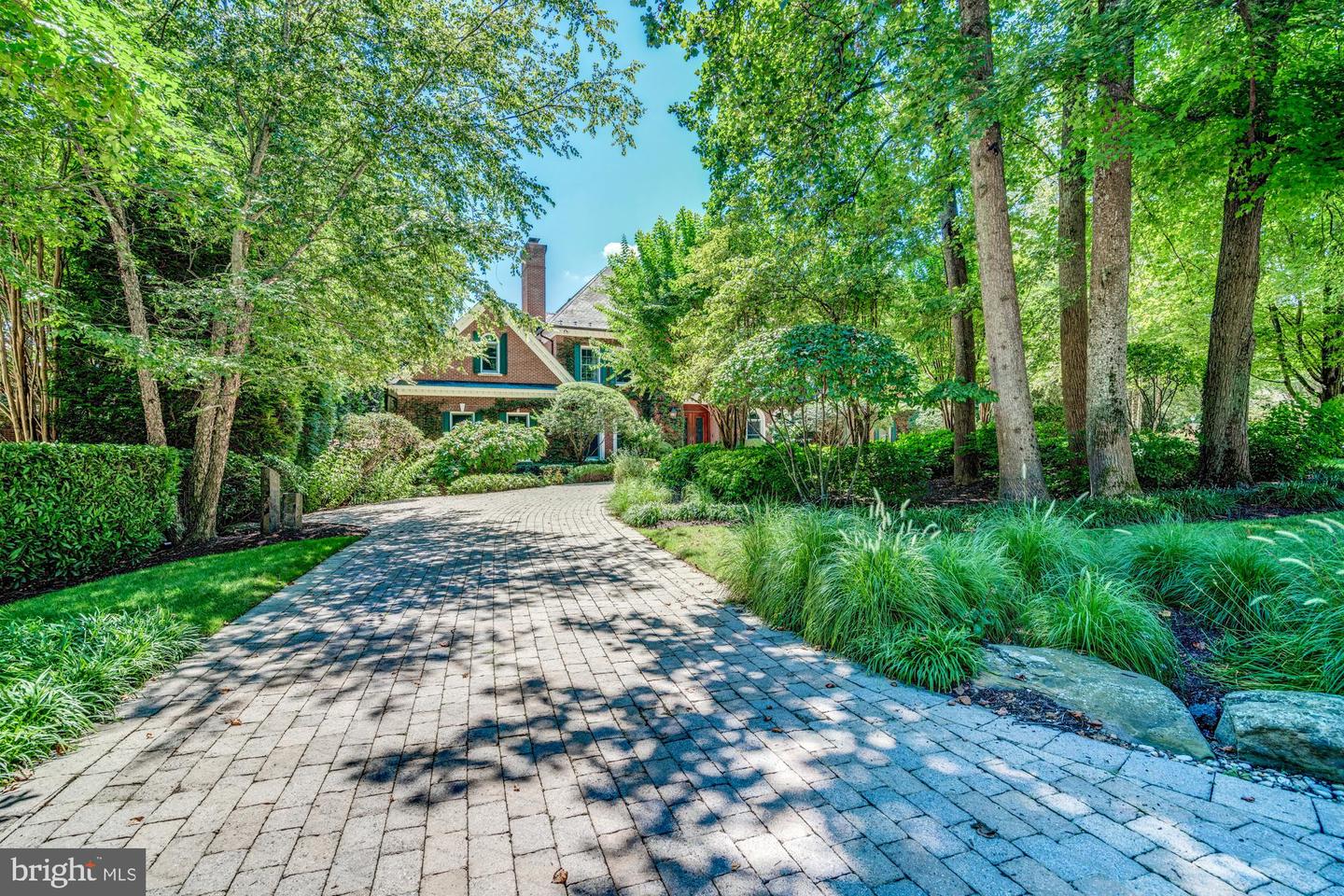 1004 BASIL ROAD