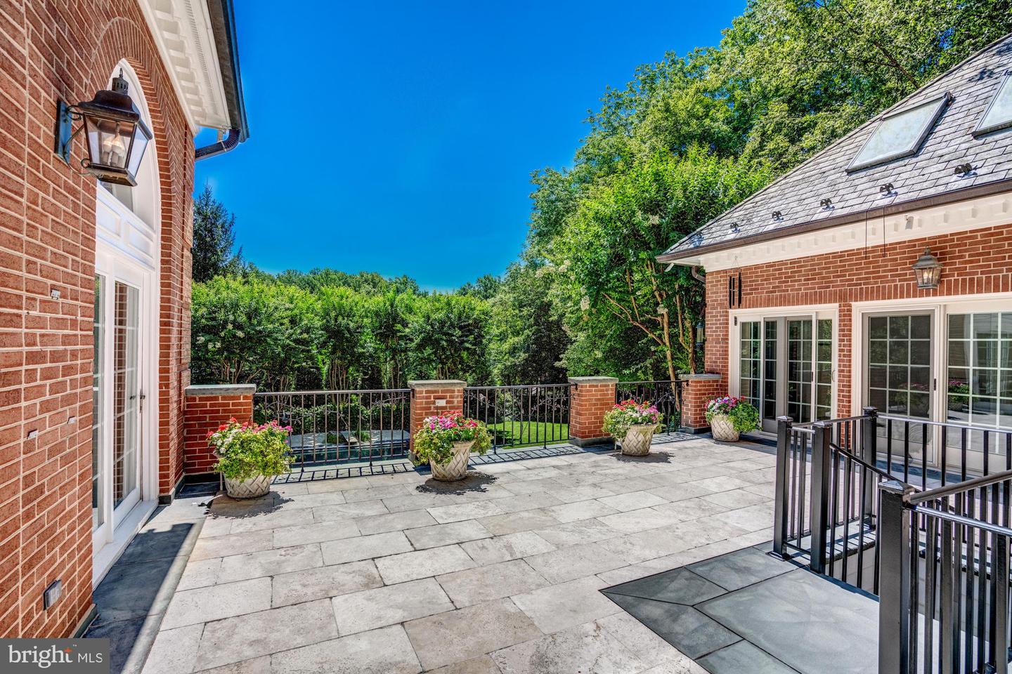1004 BASIL ROAD