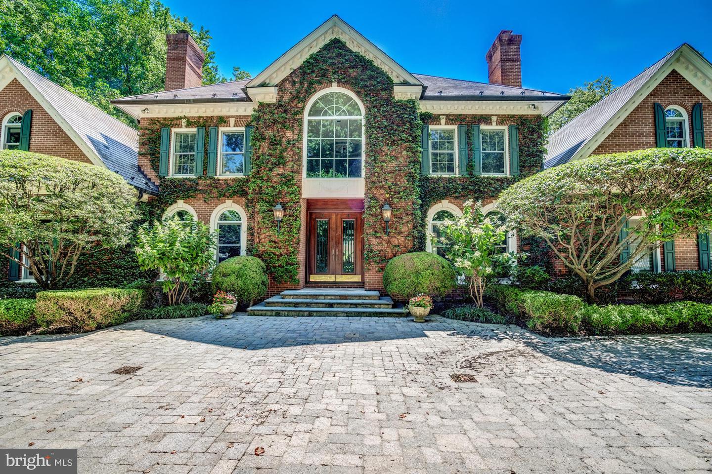 1004 BASIL ROAD