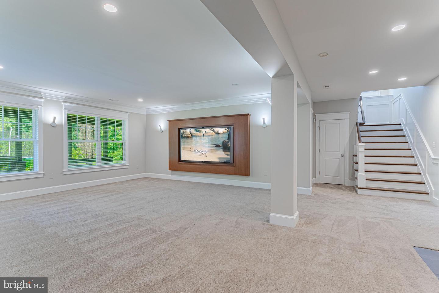 1478 WAGGAMAN CIRCLE