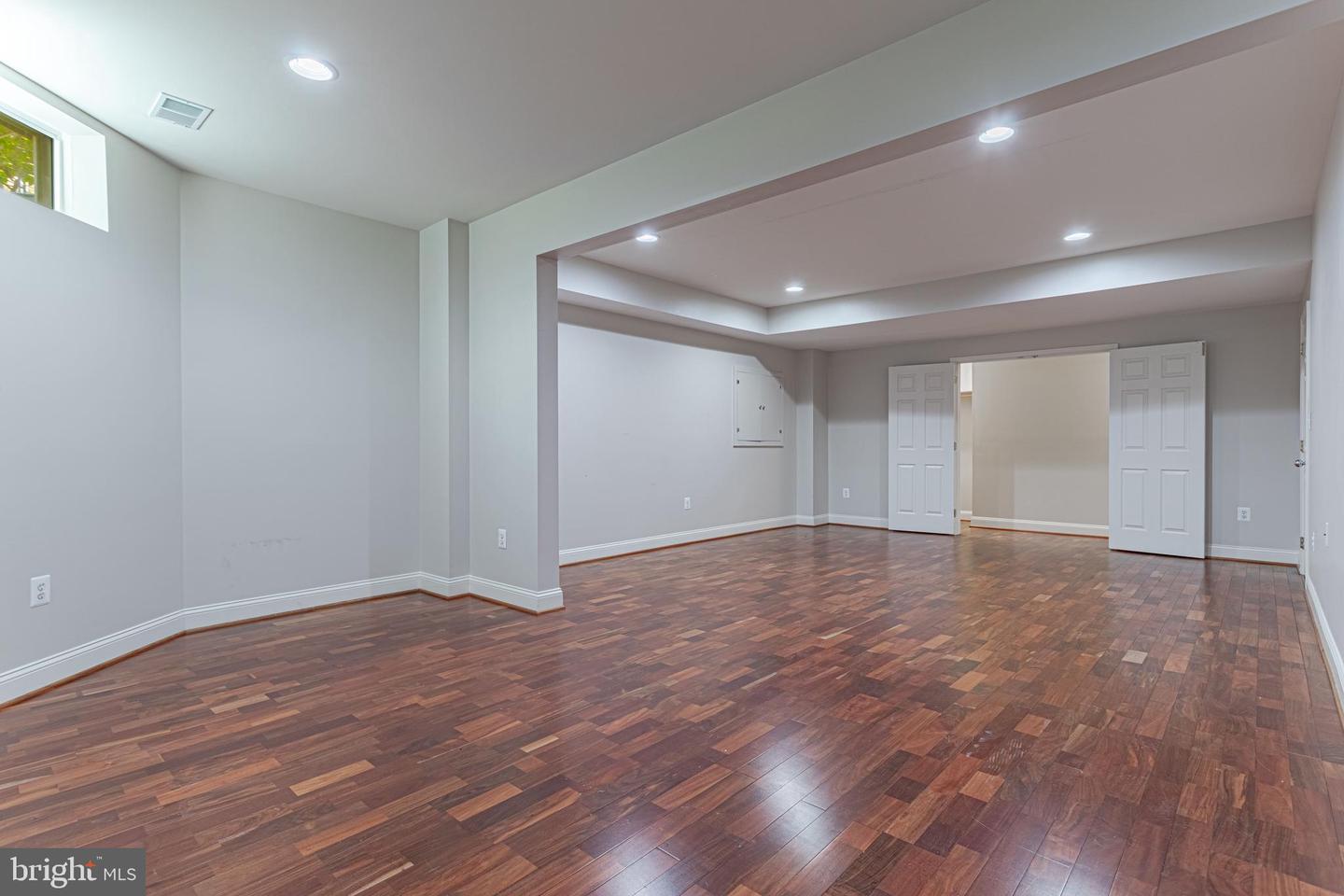 7351 NICOLE MARIE COURT