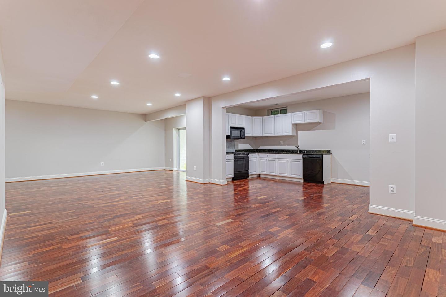 7351 NICOLE MARIE COURT