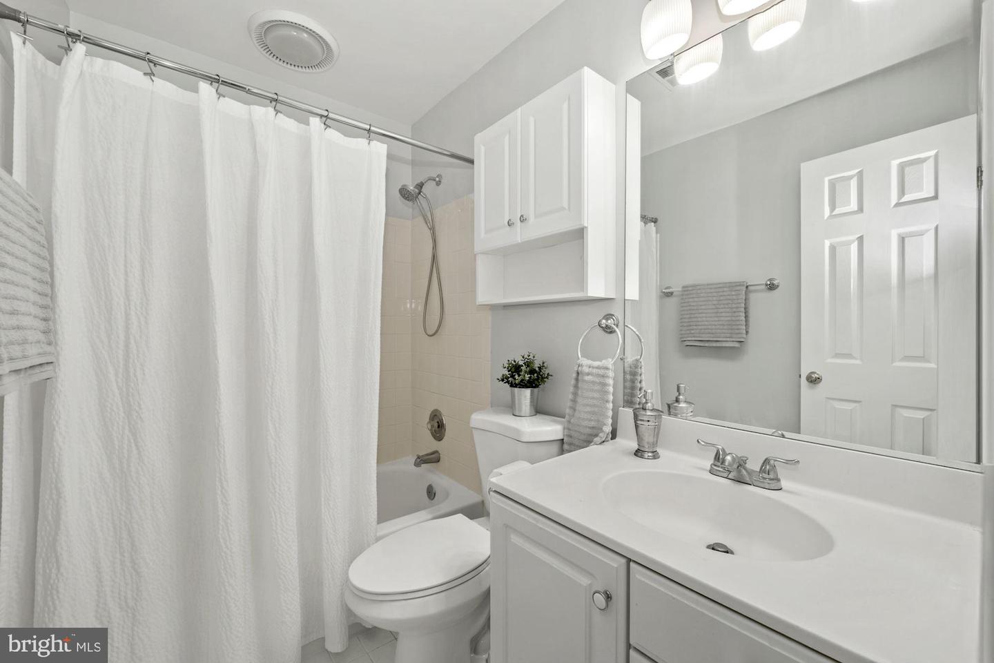 12789 DOGWOOD HILLS LANE