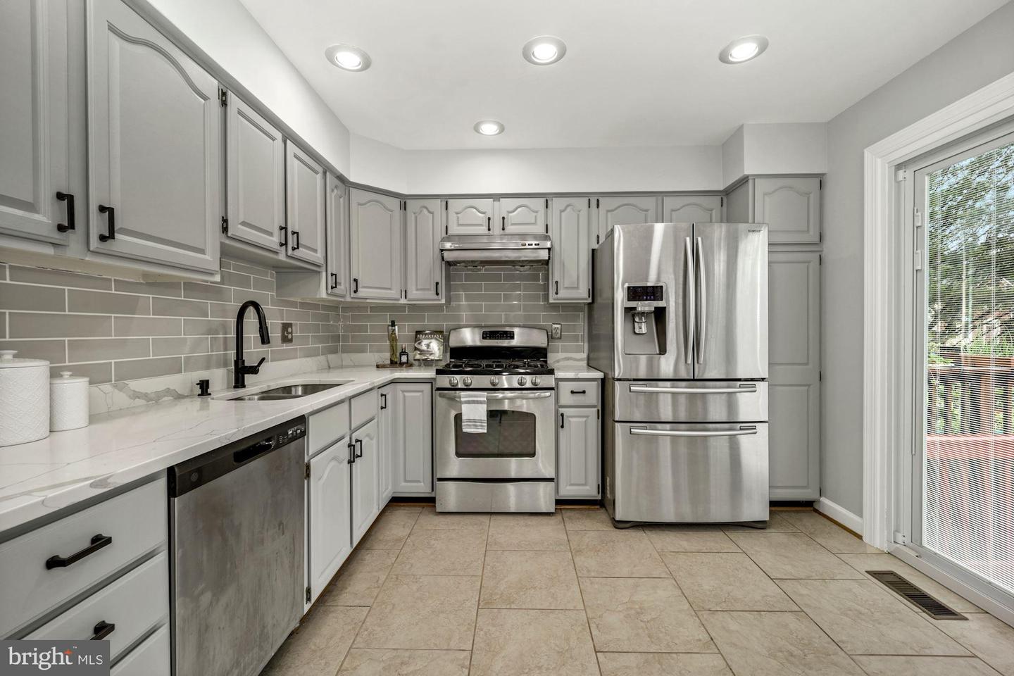 12789 DOGWOOD HILLS LANE