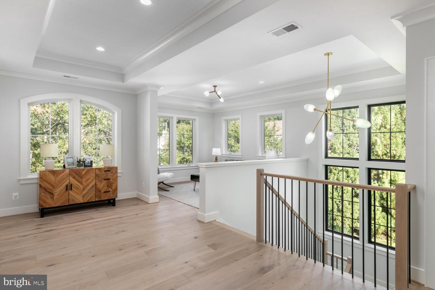 6033 Corland Ct