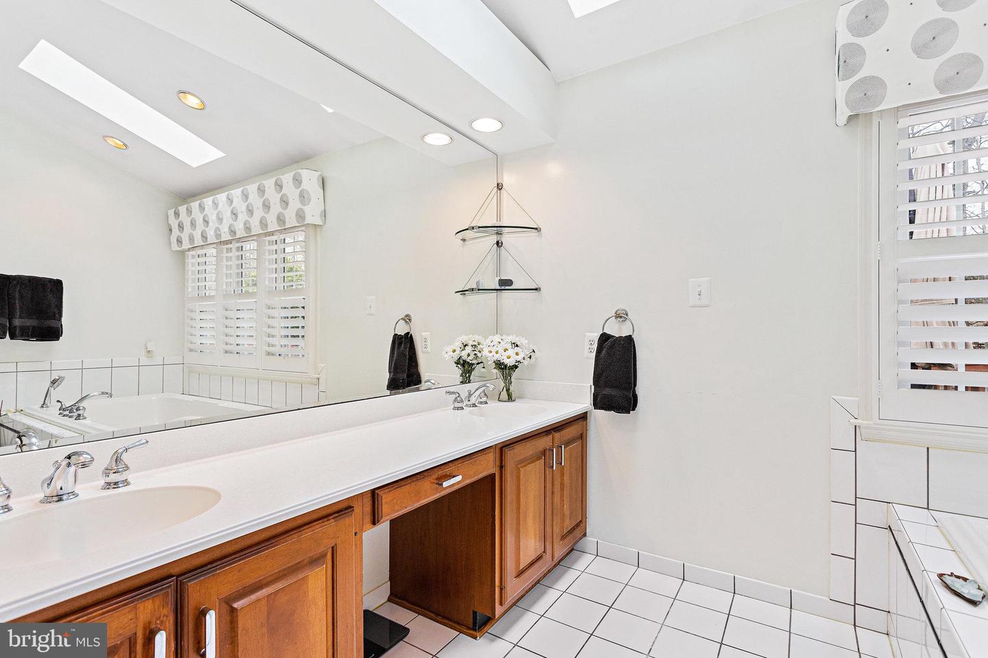 6502 DEIDRE TERRACE