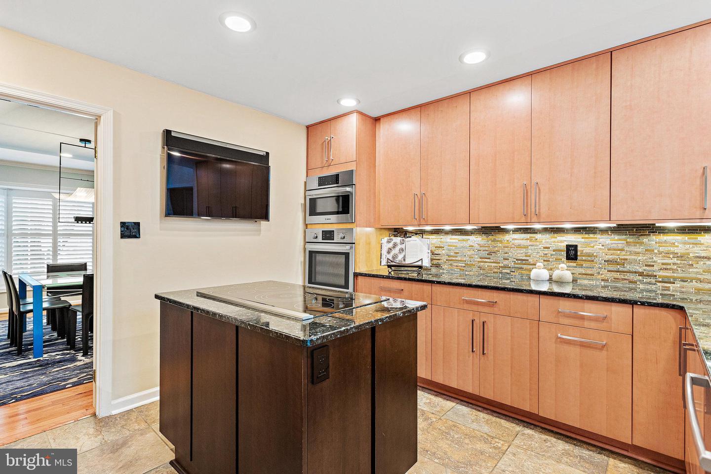 6502 DEIDRE TERRACE