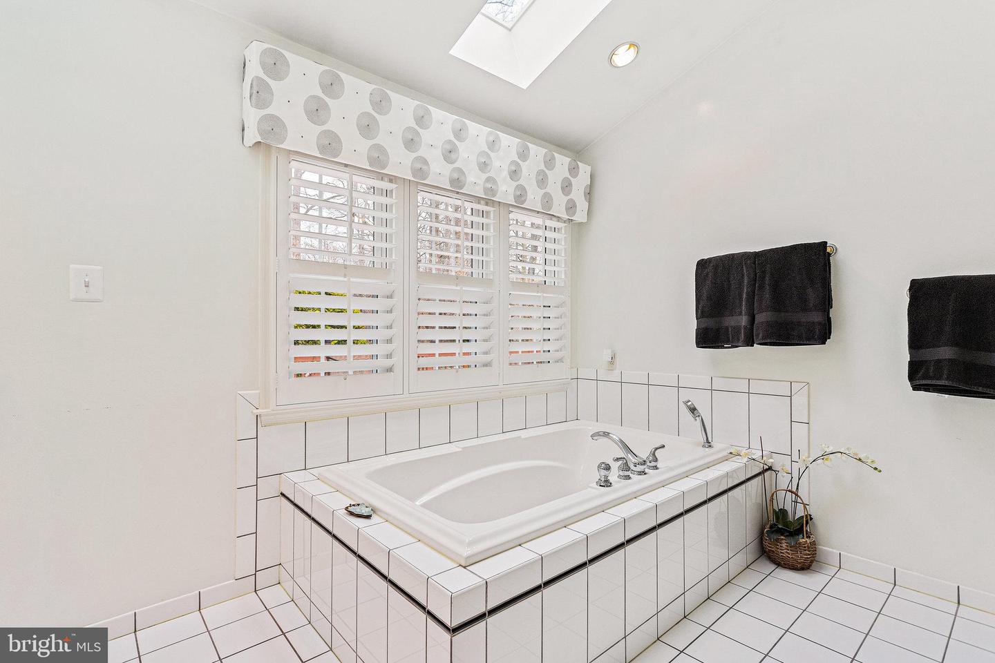 6502 DEIDRE TERRACE