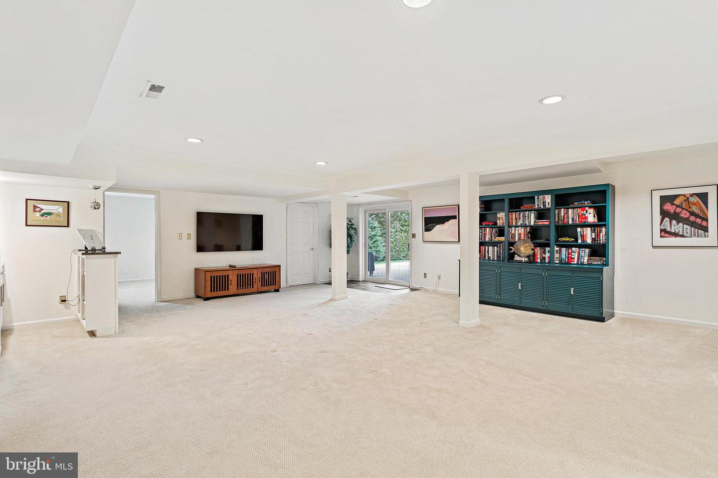 6502 DEIDRE TERRACE