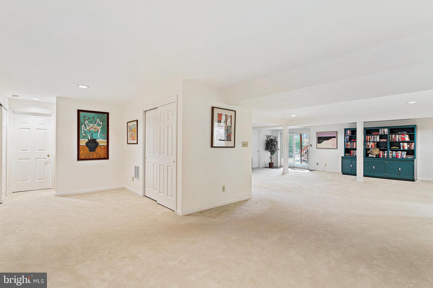 6502 DEIDRE TERRACE