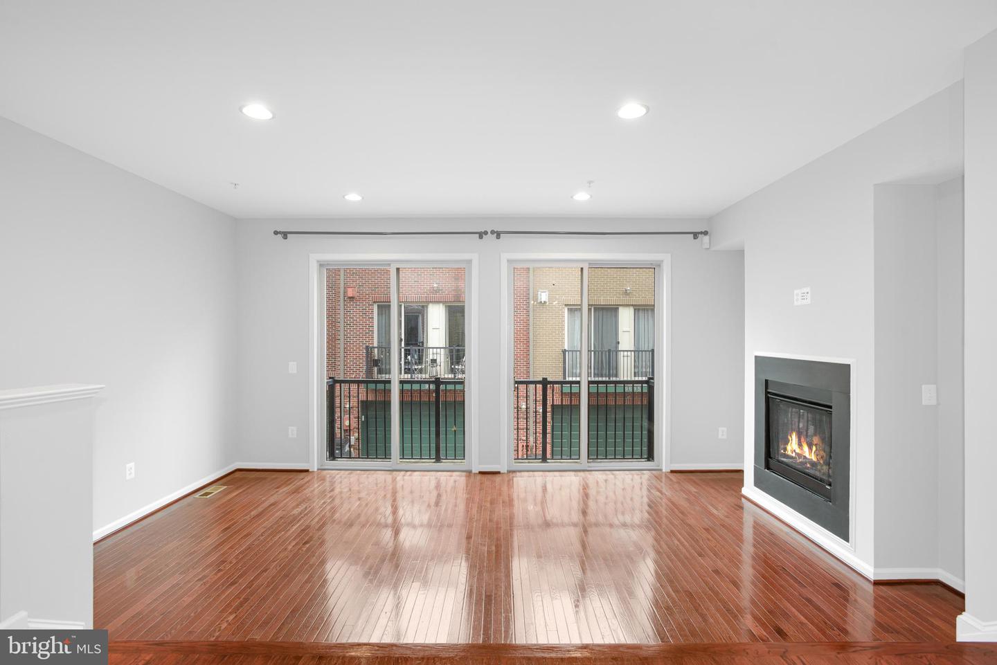 9696 CEDAR FARM CIRCLE