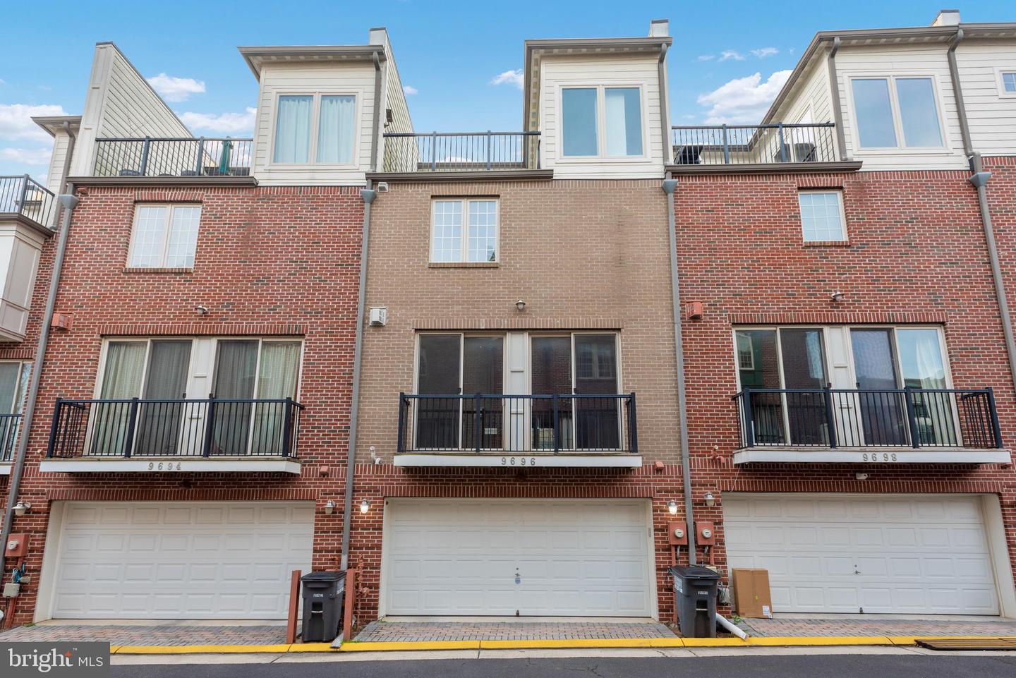 9696 CEDAR FARM CIRCLE