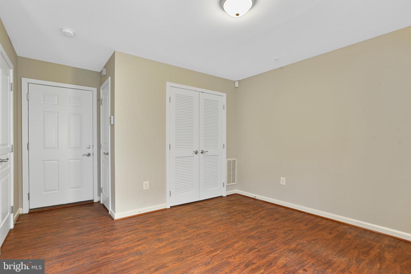 9696 CEDAR FARM CIRCLE
