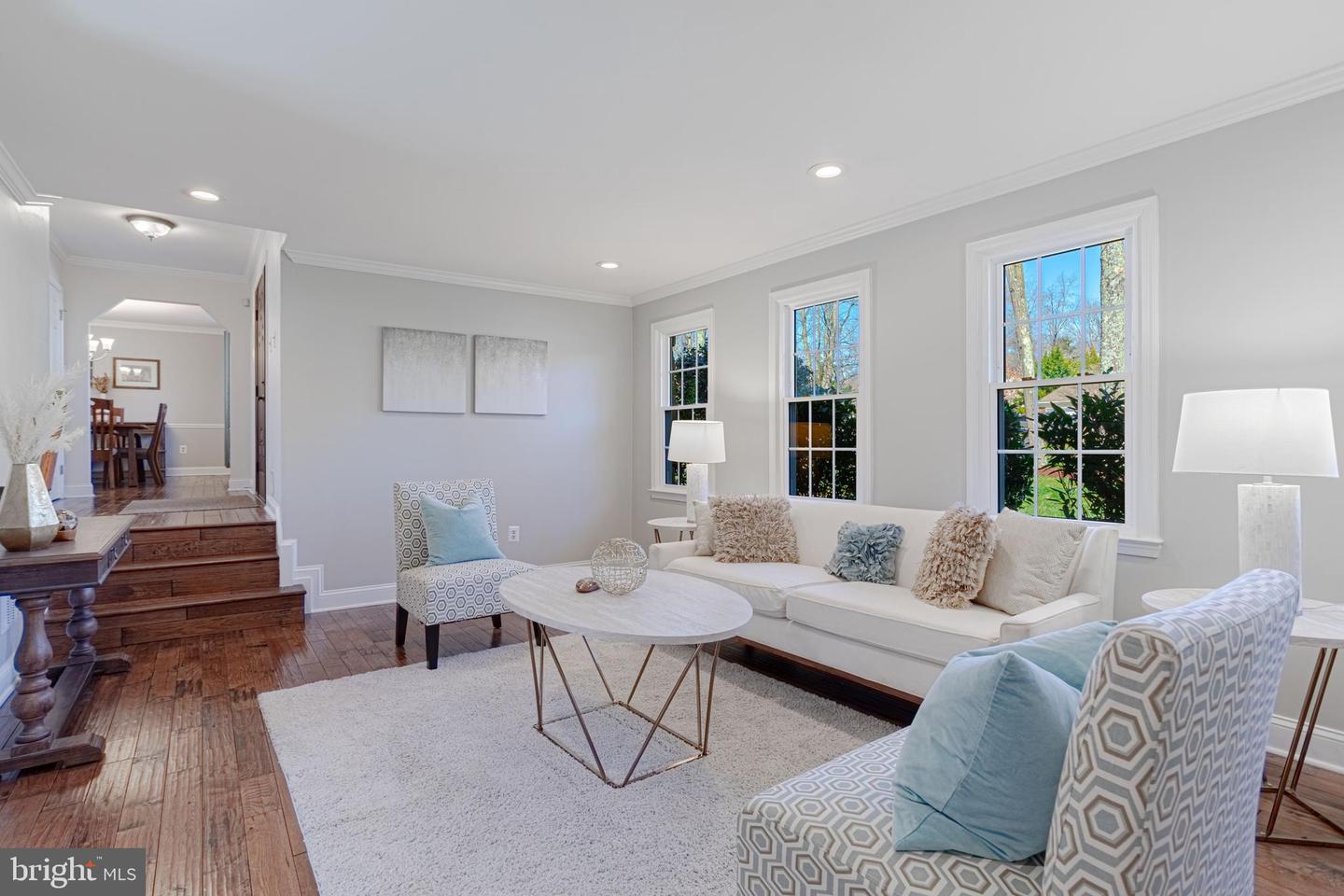 12188 HOLLY KNOLL CIRCLE