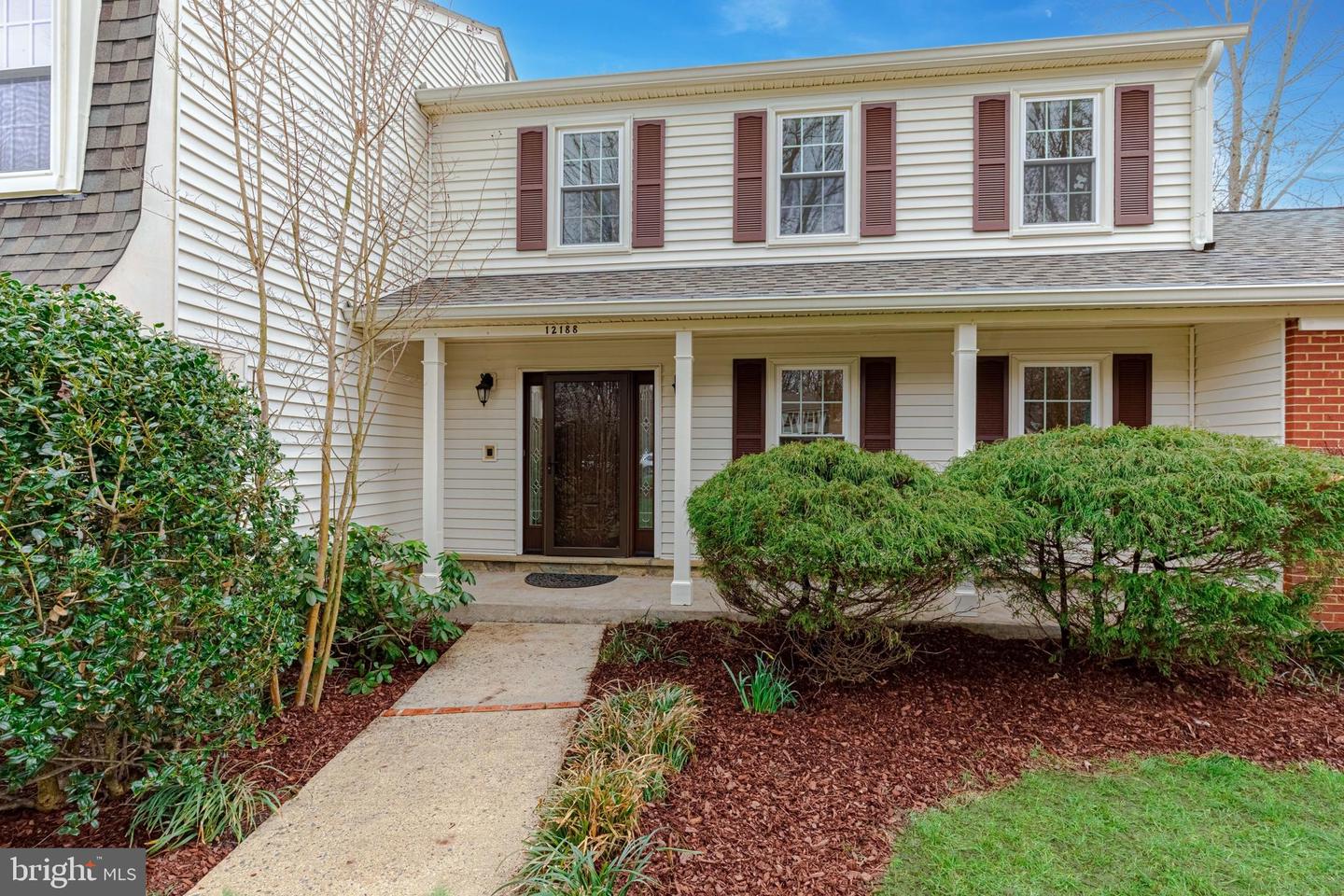 12188 HOLLY KNOLL CIRCLE