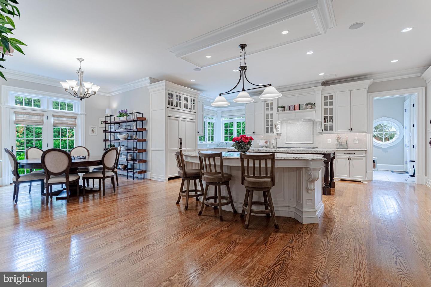 7112 ELIZABETH DRIVE