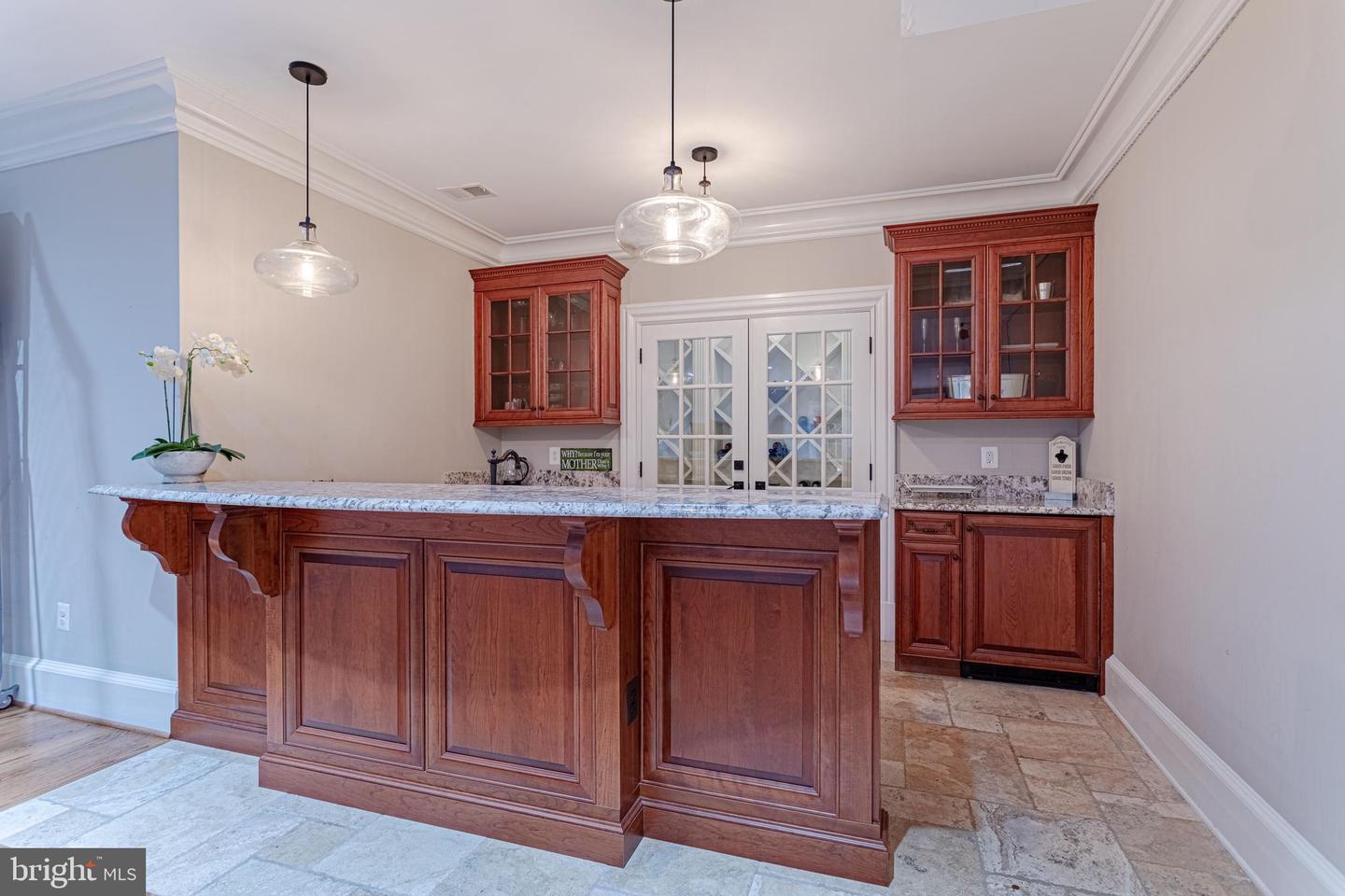 7112 ELIZABETH DRIVE