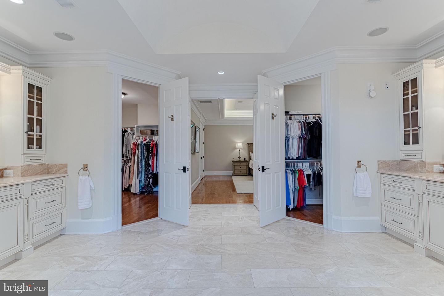 7112 ELIZABETH DRIVE