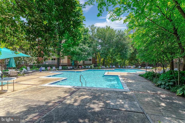1540 LINCOLN WAY Unit: 304