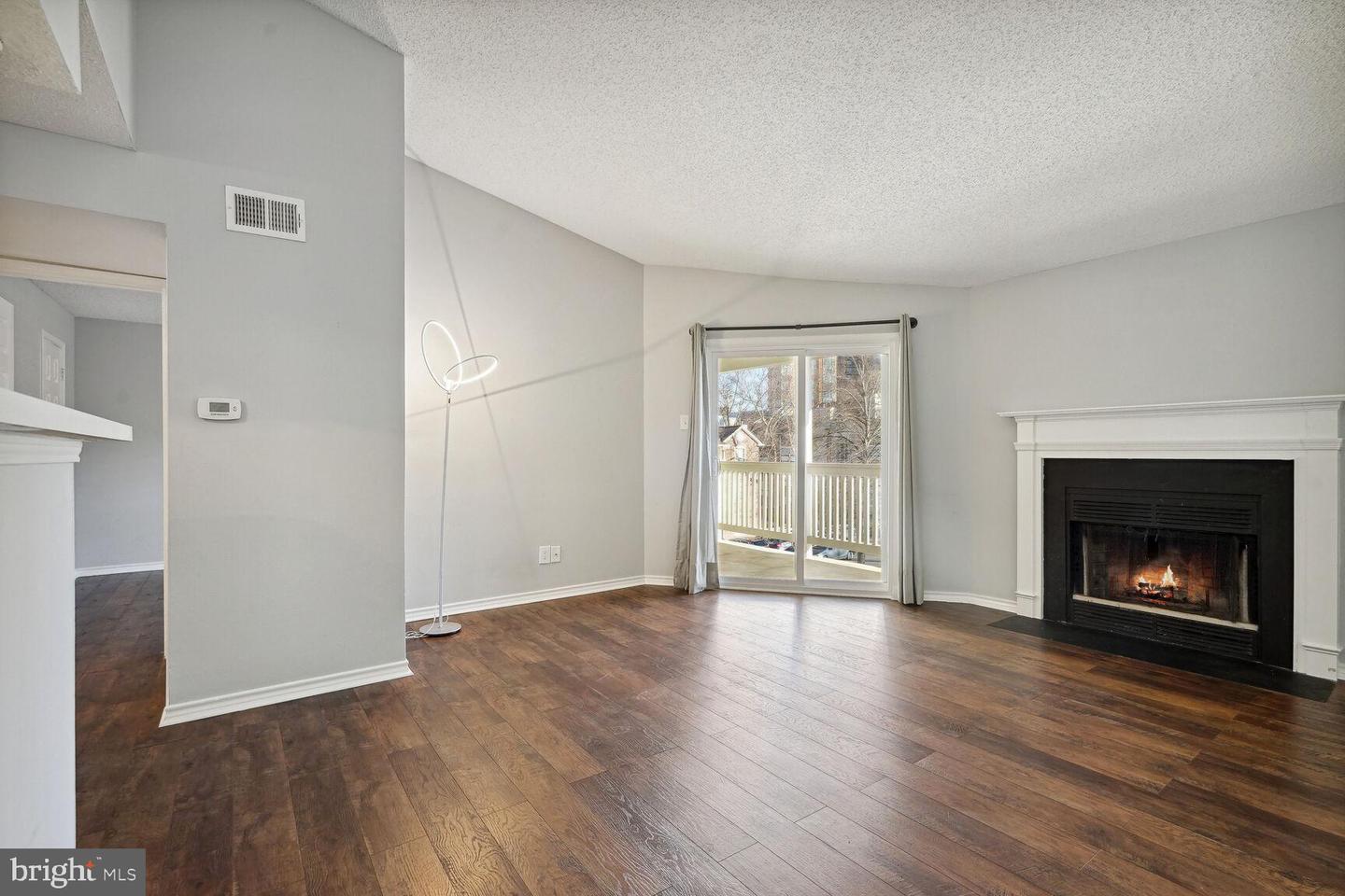 1540 LINCOLN WAY Unit: 304