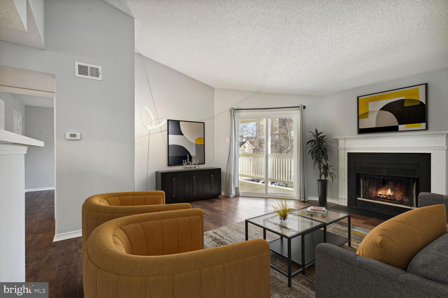 1540 LINCOLN WAY Unit: 304