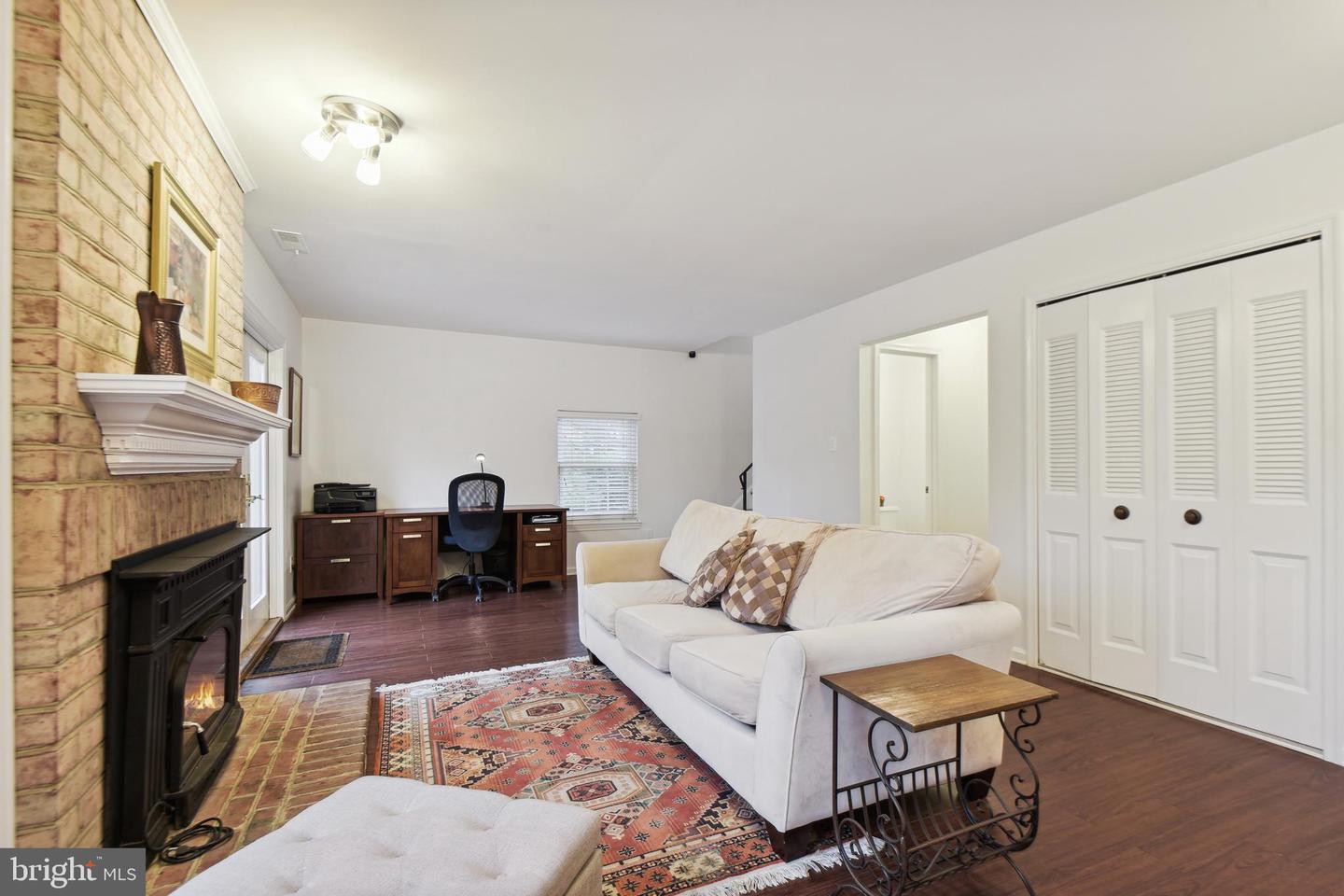 1421 MCLEAN MEWS COURT