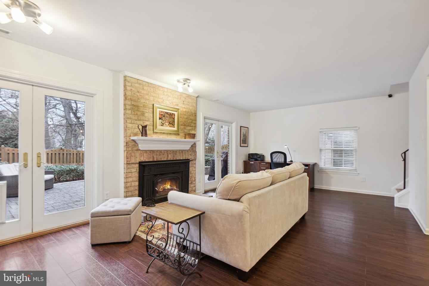 1421 MCLEAN MEWS COURT