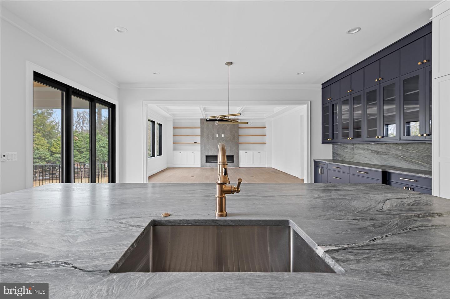 1408 Kurtz Rd