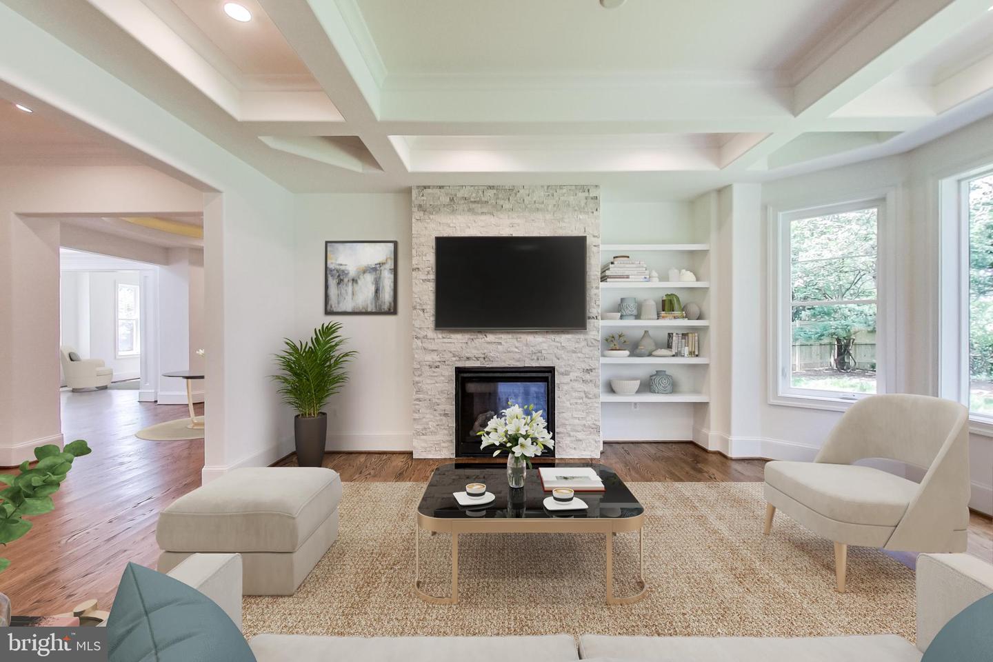 6802 VAN FLEET DRIVE