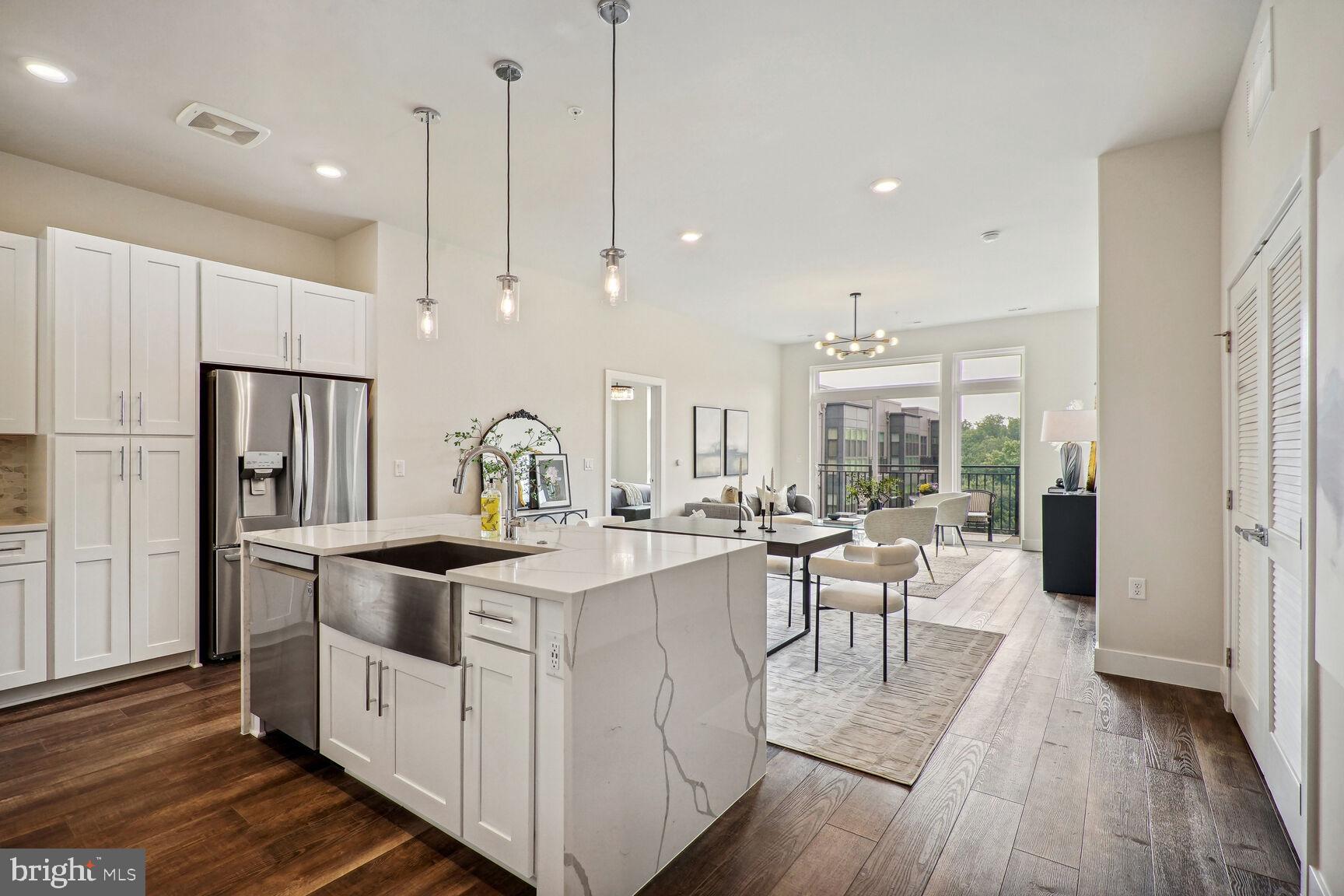 1761 Old Meadow ROAD Unit: 523