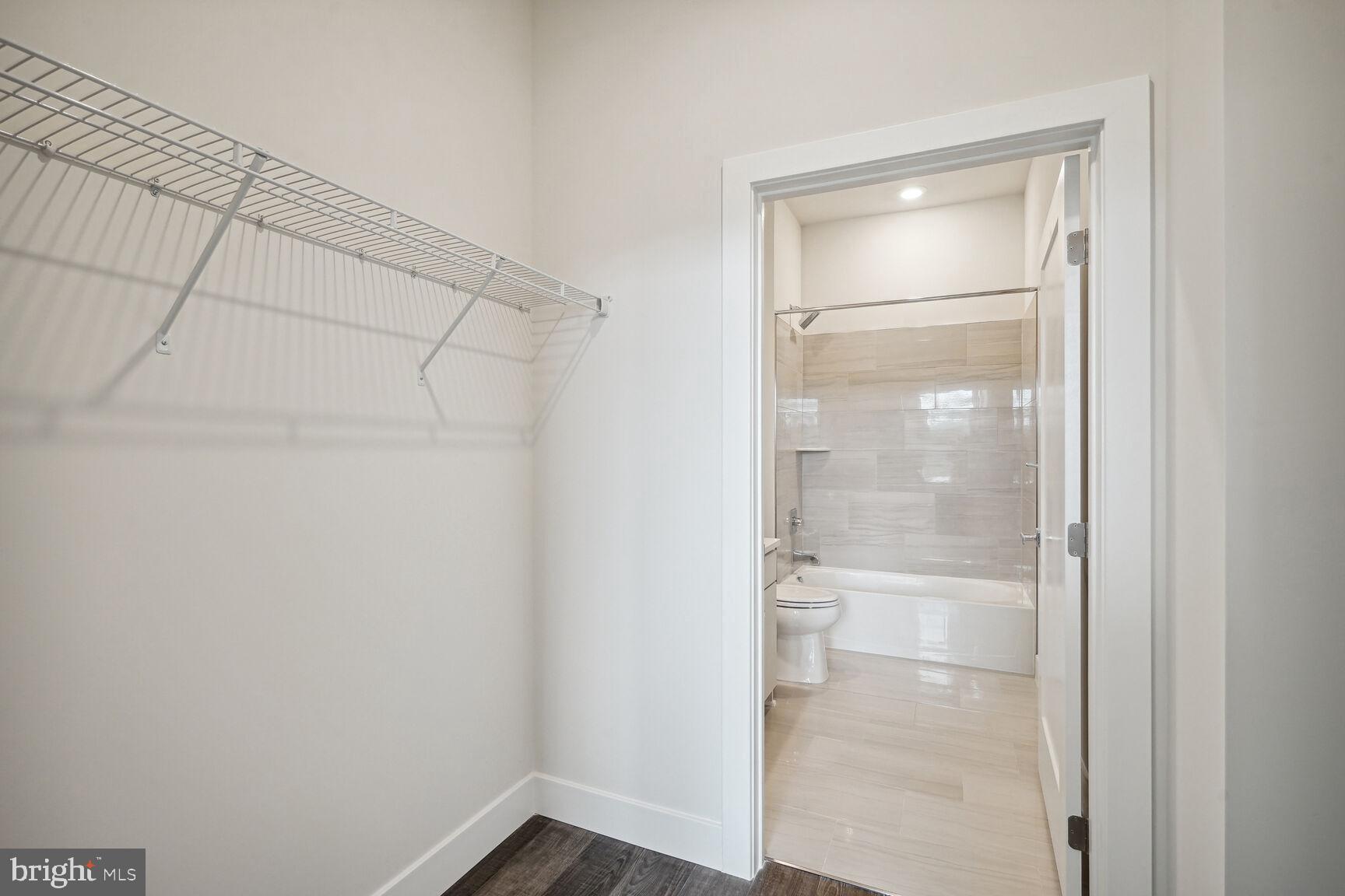 1761 Old Meadow ROAD Unit: 523