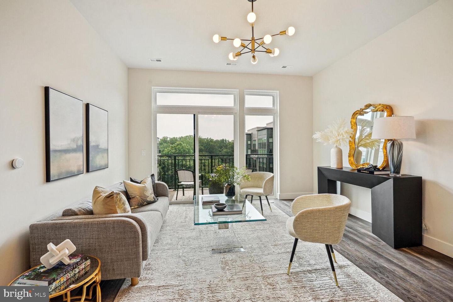 1761 Old Meadow ROAD Unit: 523