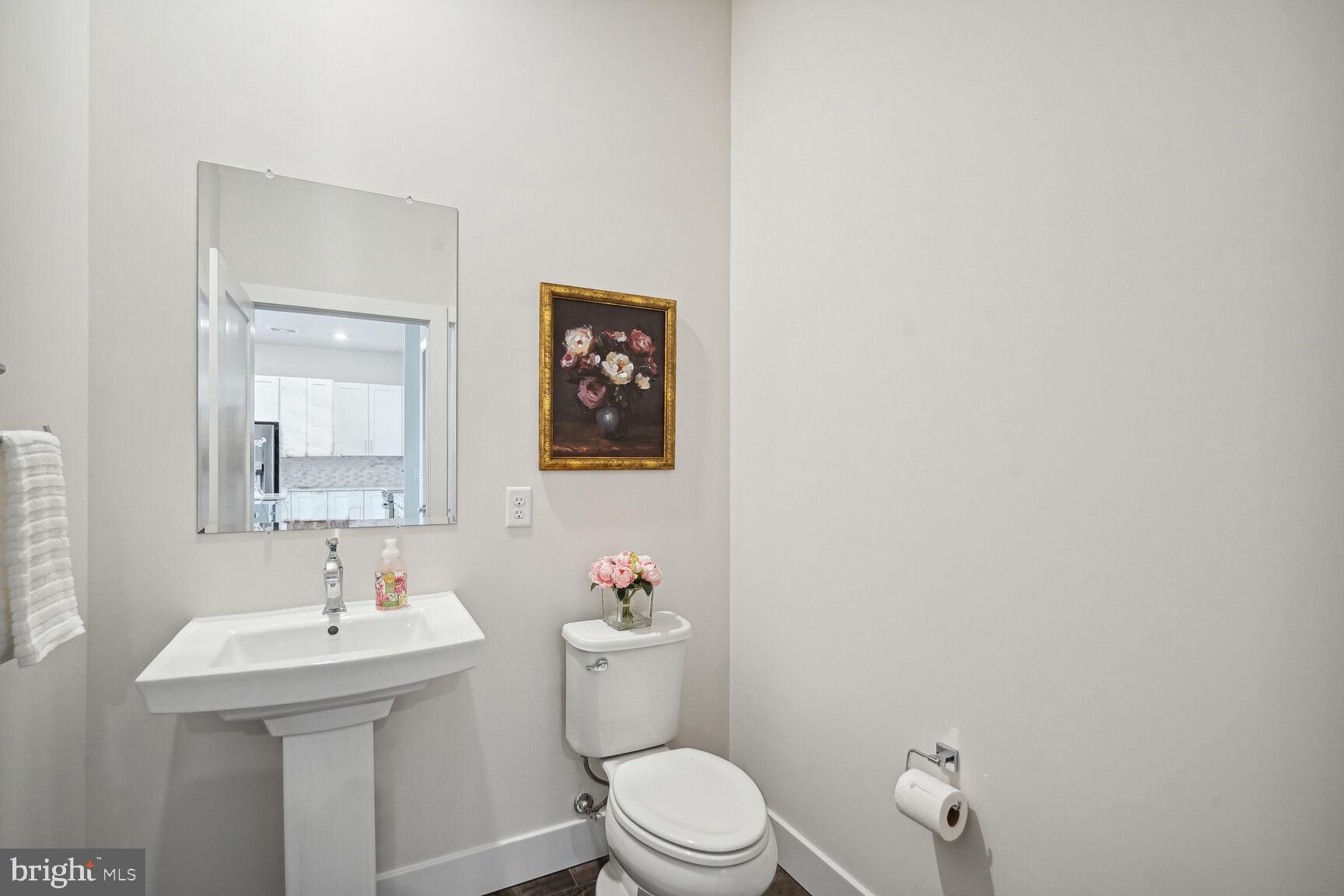 1761 Old Meadow ROAD Unit: 523