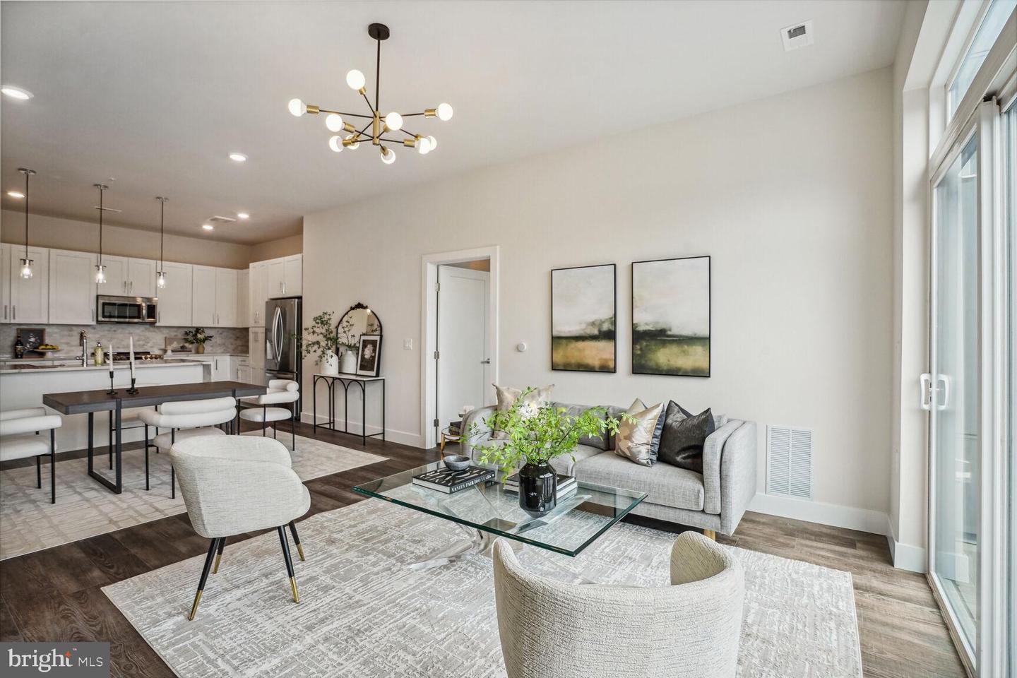1761 Old Meadow ROAD Unit: 523