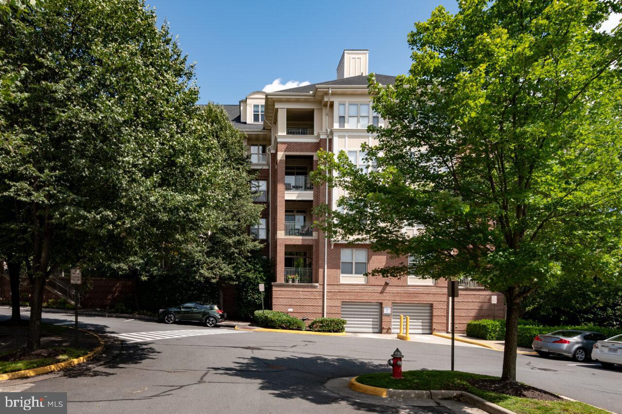 1855 Stratford Park Place Pl Unit: 412