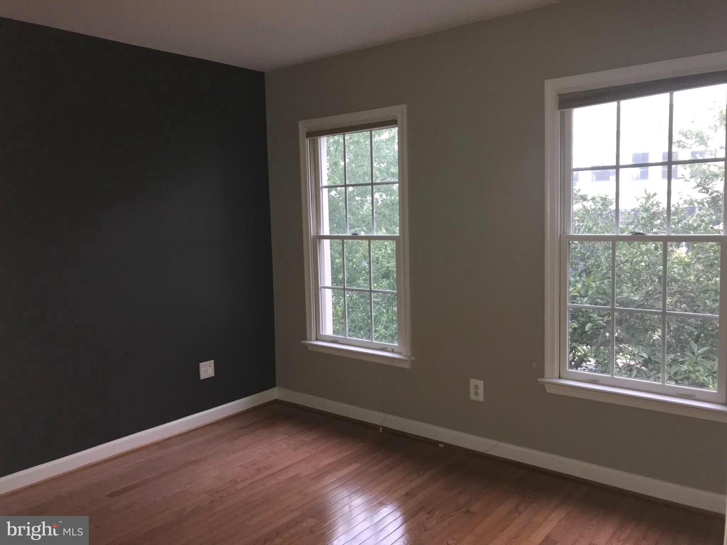 1406 Ingleside