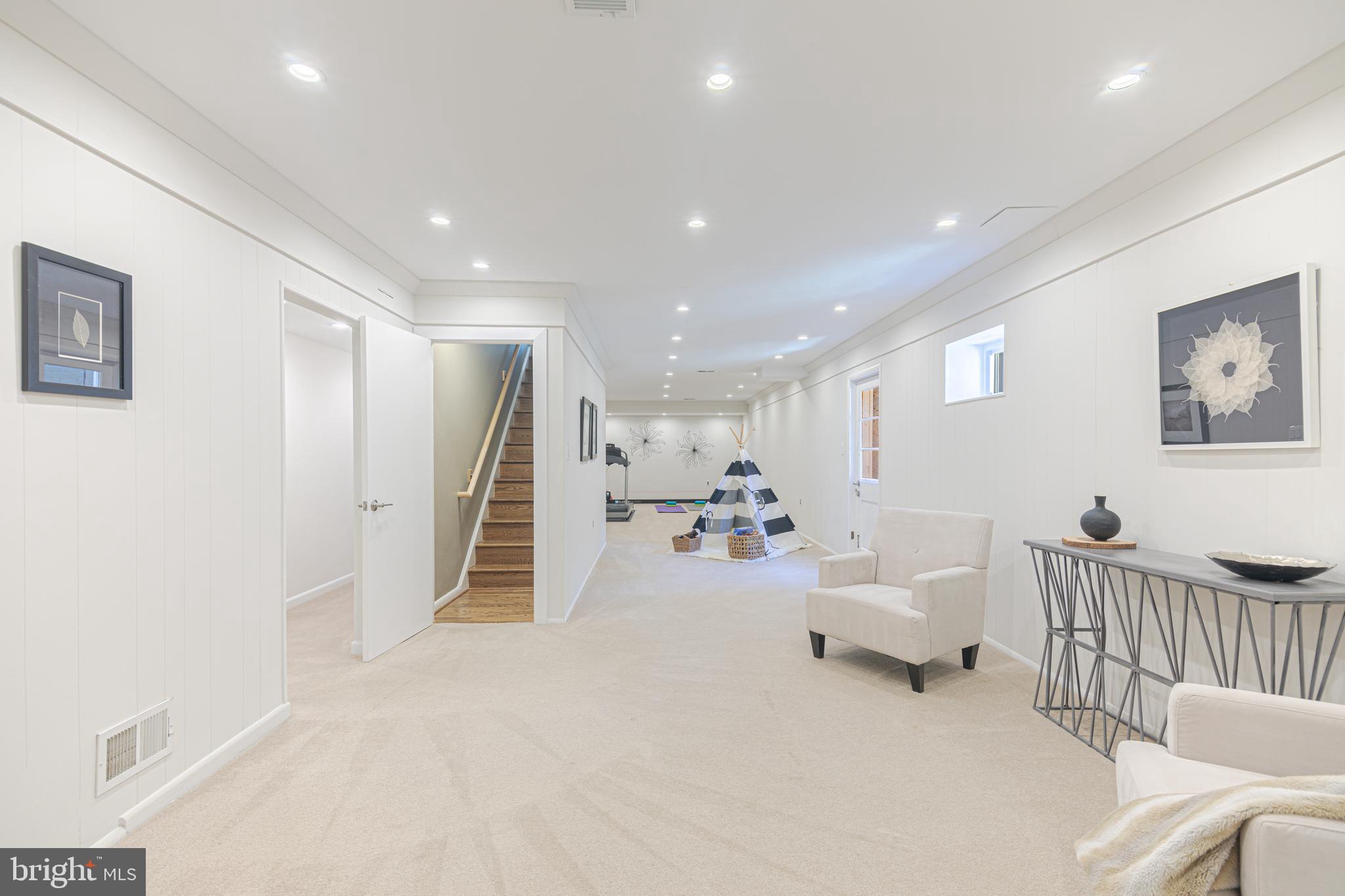 1622 WESTMORELAND STREET