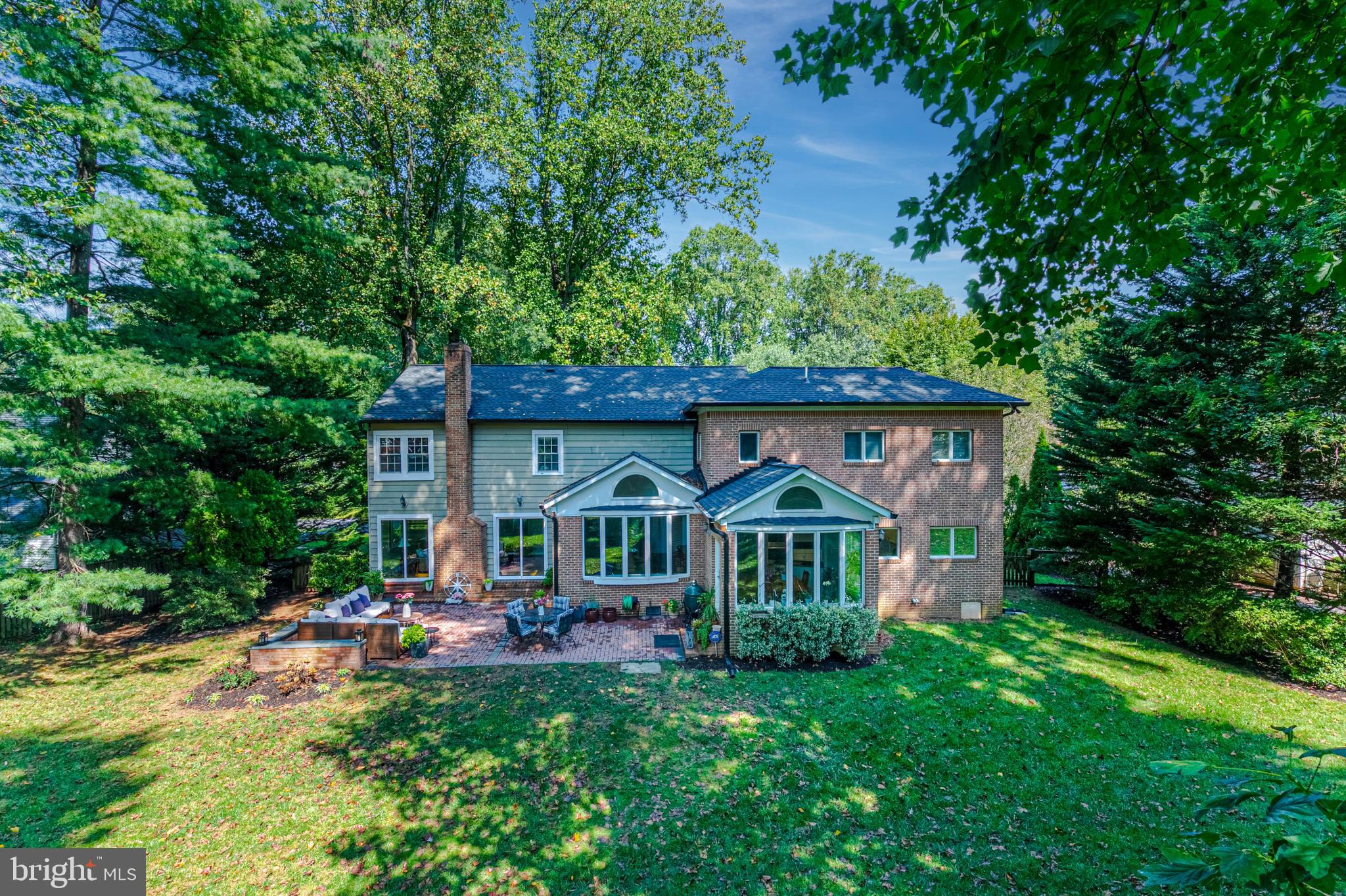 6513 BELLAMINE COURT