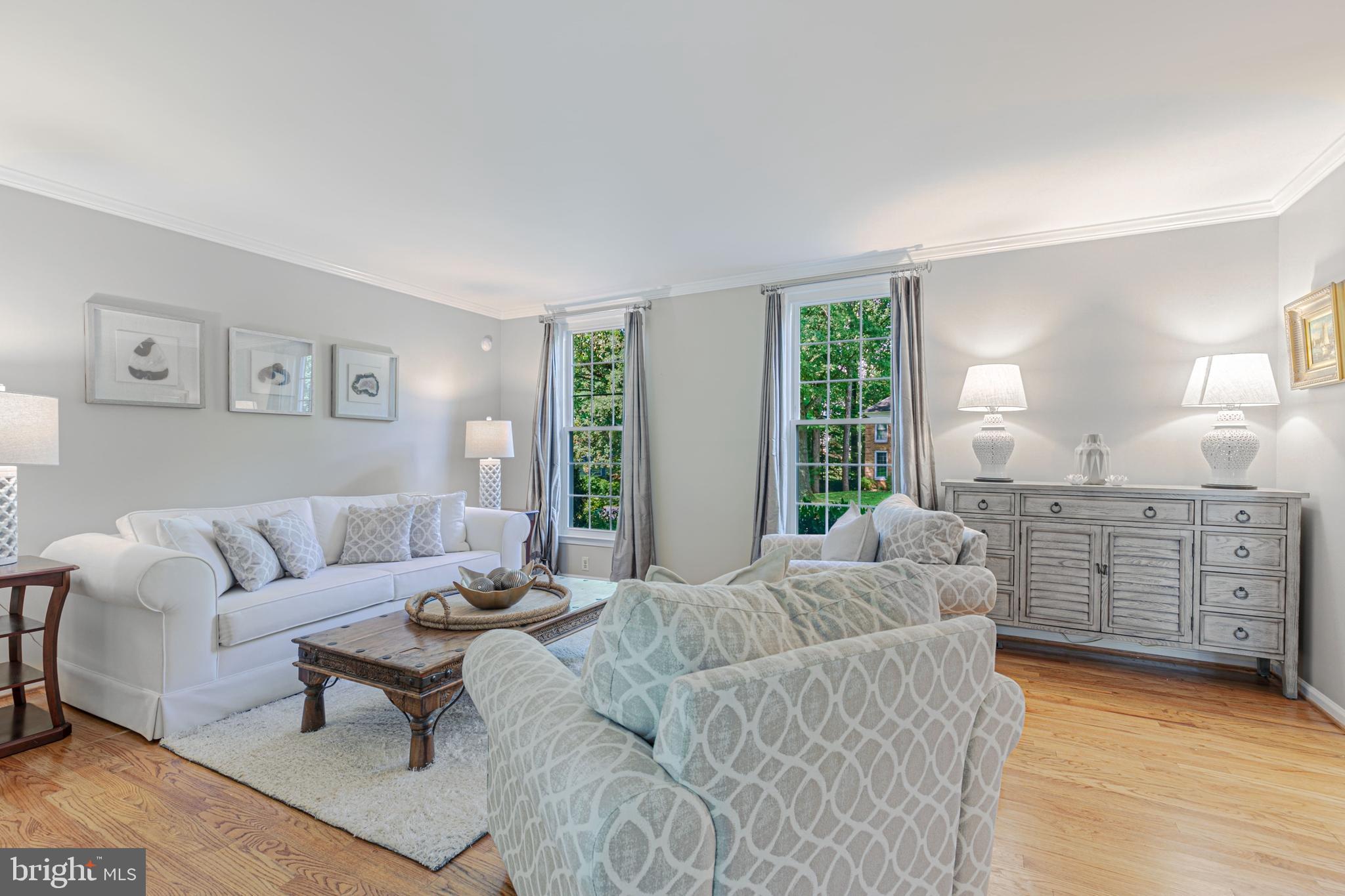 6513 BELLAMINE COURT