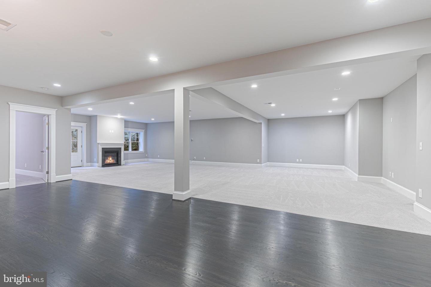 5906 Calla DRIVE
