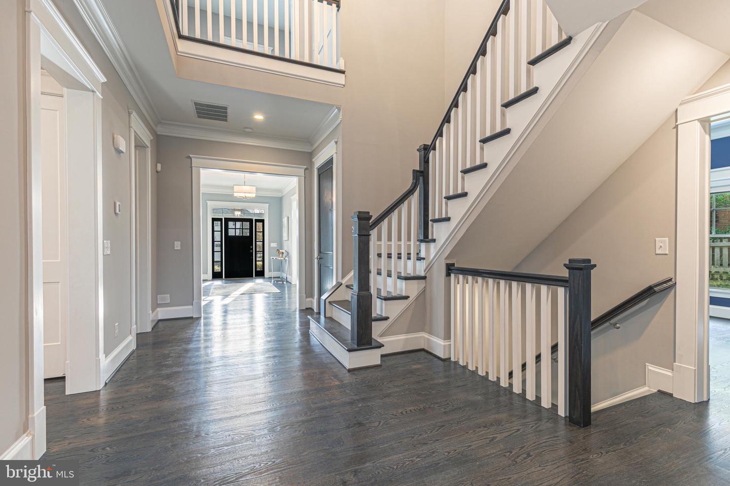 5906 Calla DRIVE