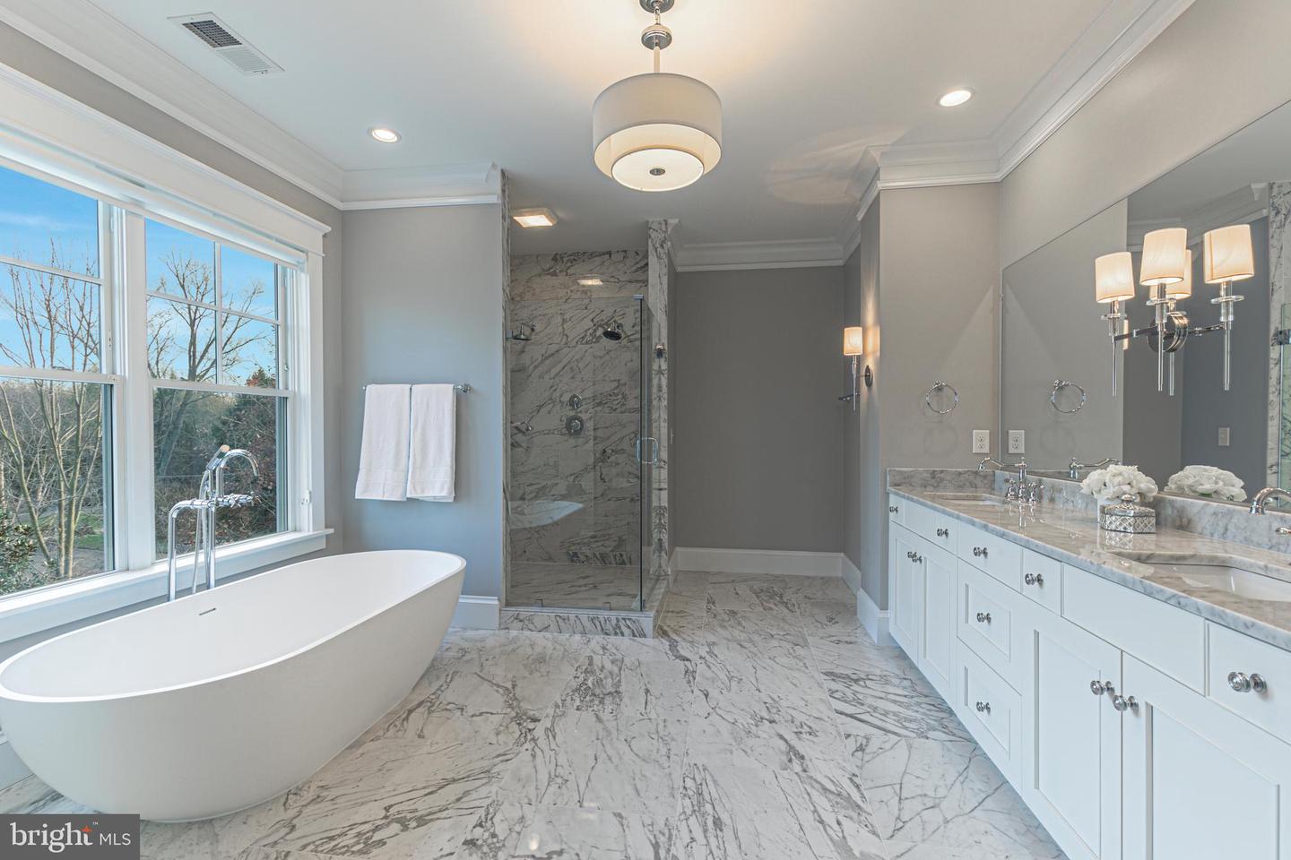 5906 Calla DRIVE
