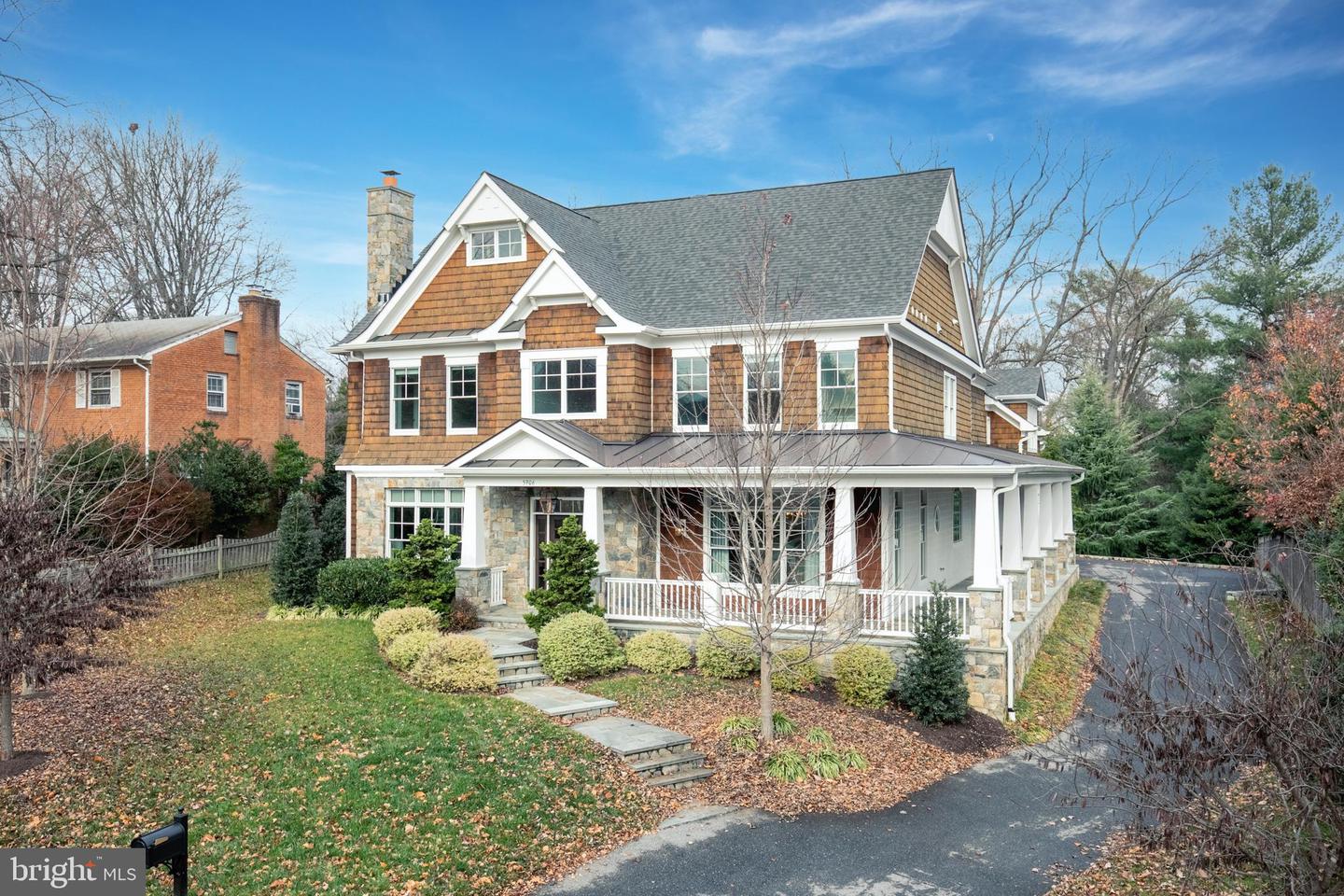 5906 Calla DRIVE