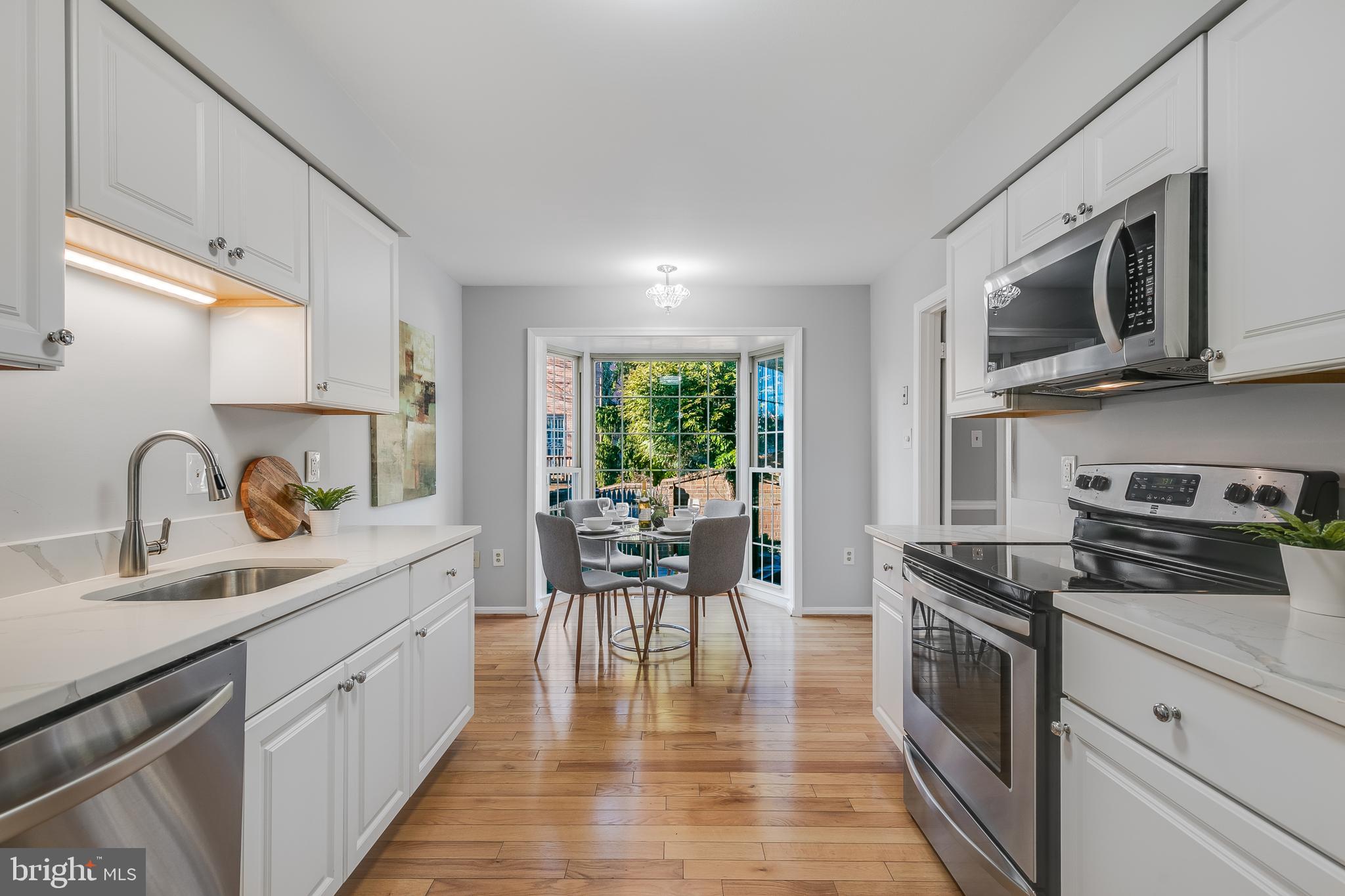 3004 Seven Oaks Place