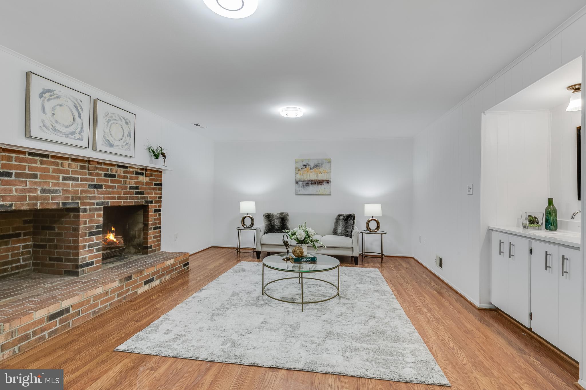 3004 Seven Oaks Place