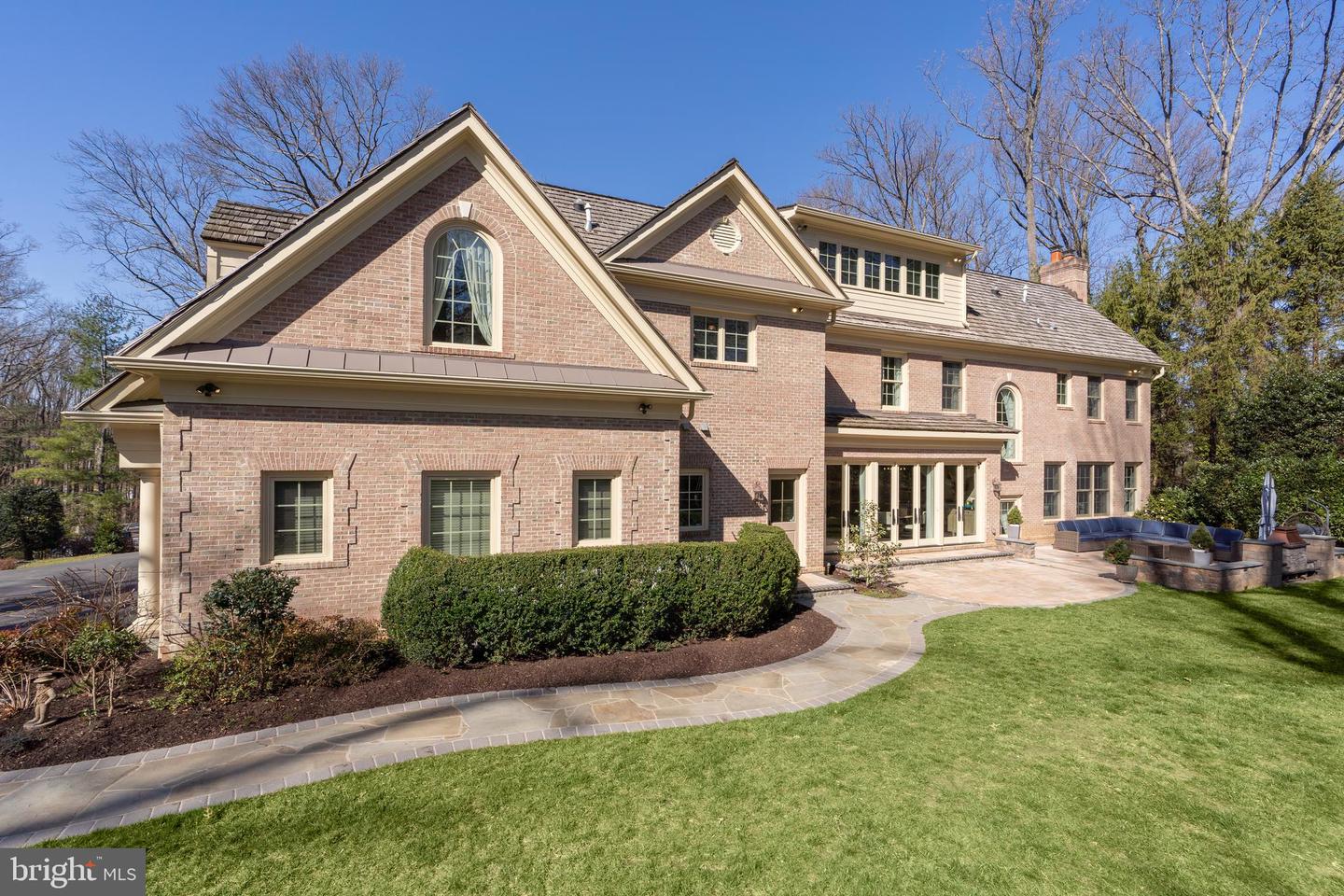7426 Dulany Dr