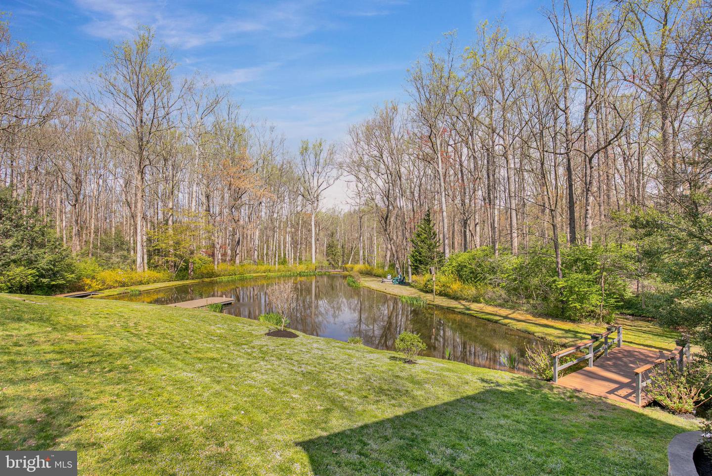 910 Peacock Station Rd