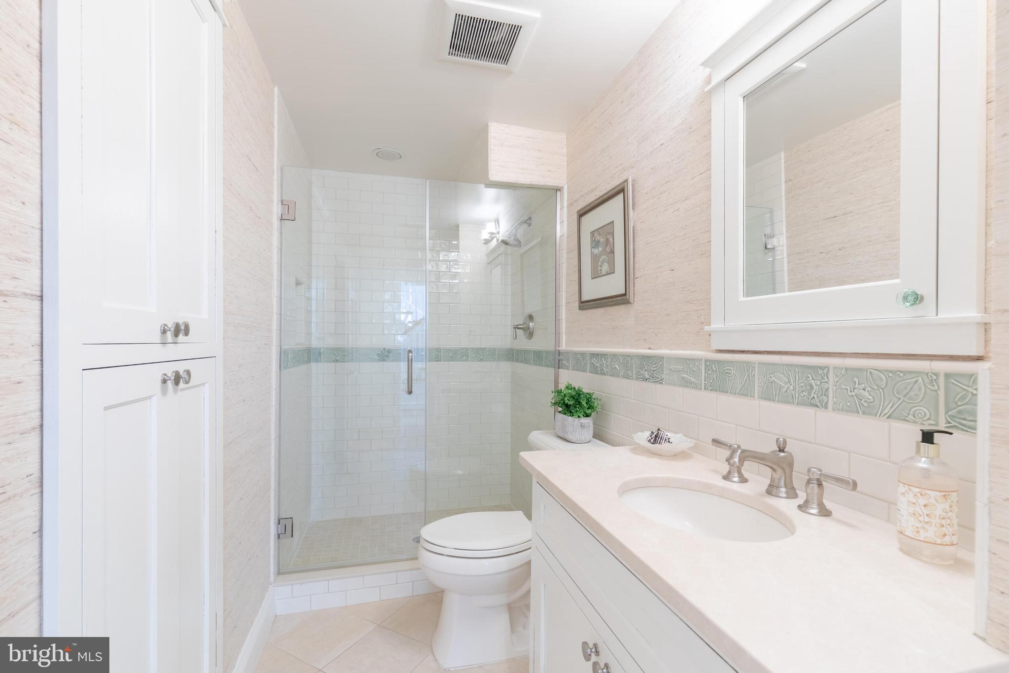 910 Peacock Station Rd