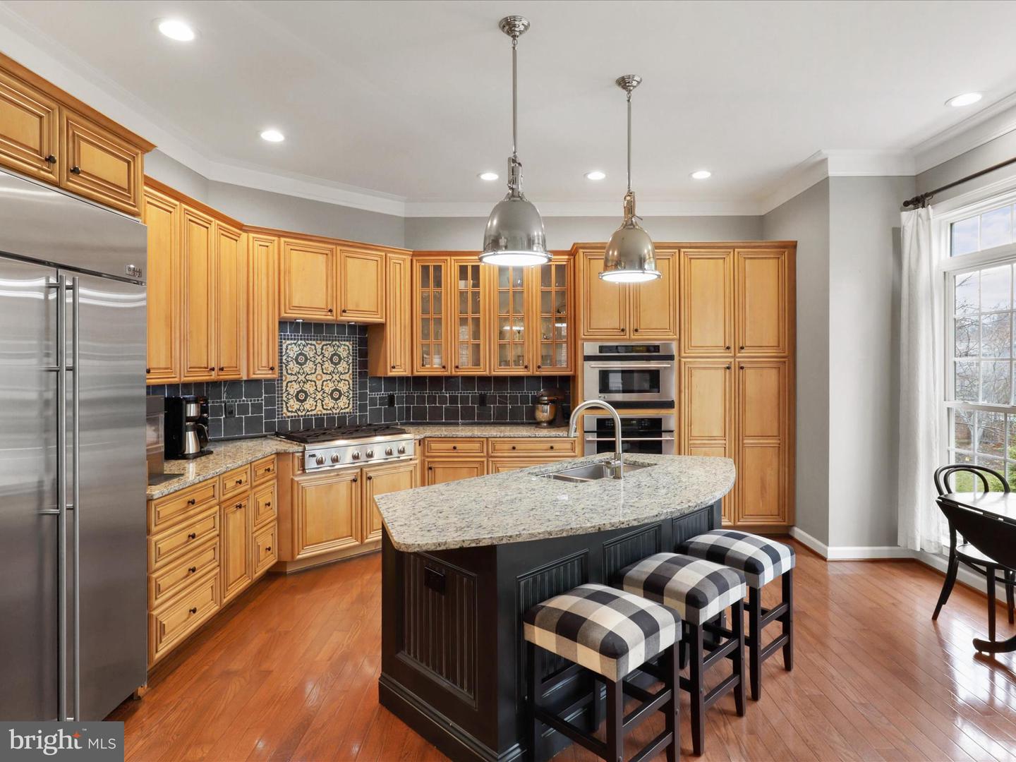 8895 Olive Mae Cir